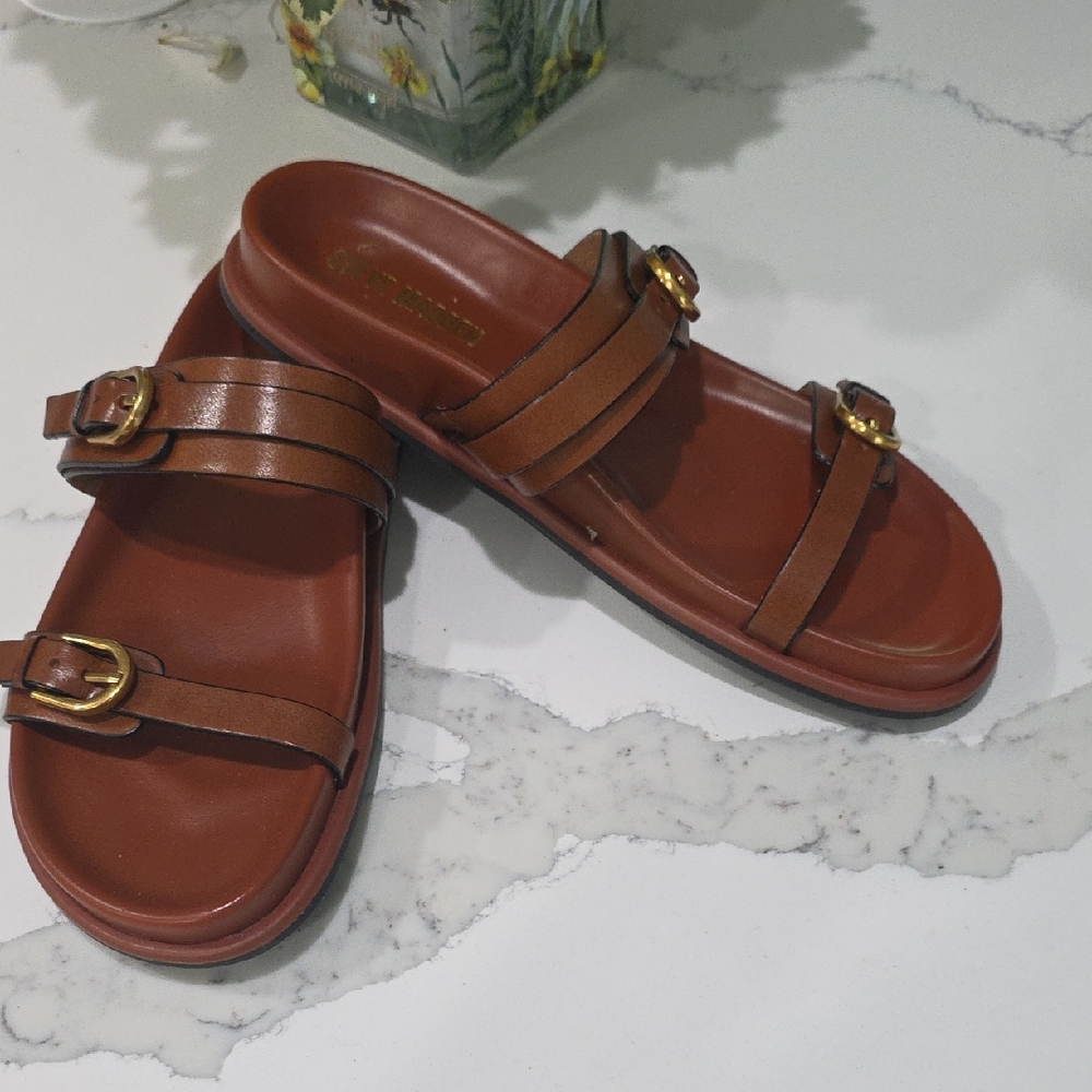 Steve Madden Tan Buckle Sandals